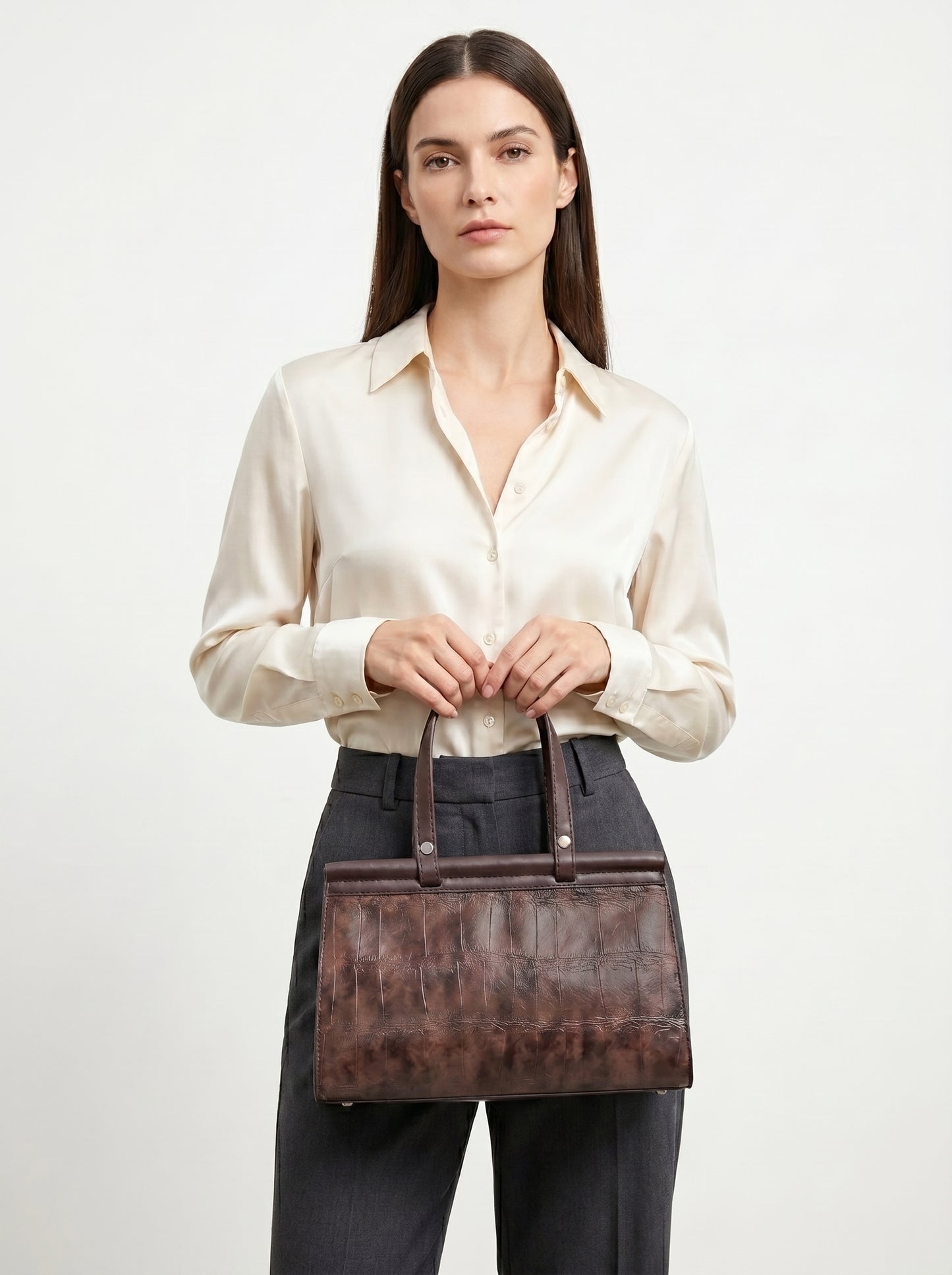 The Croco Top-Handle