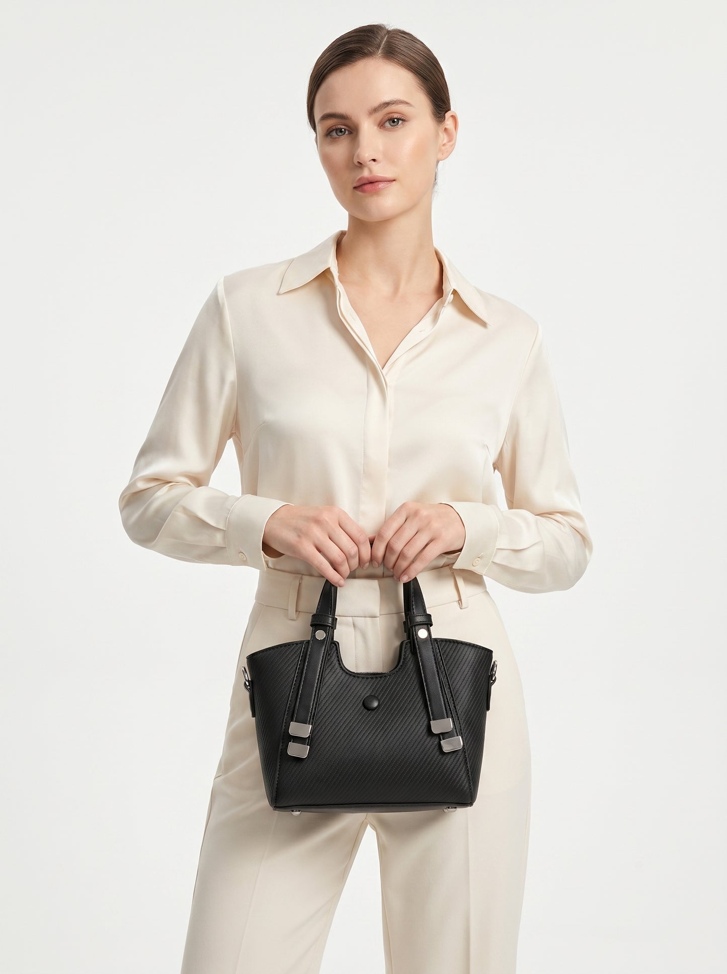 The Textured Tote